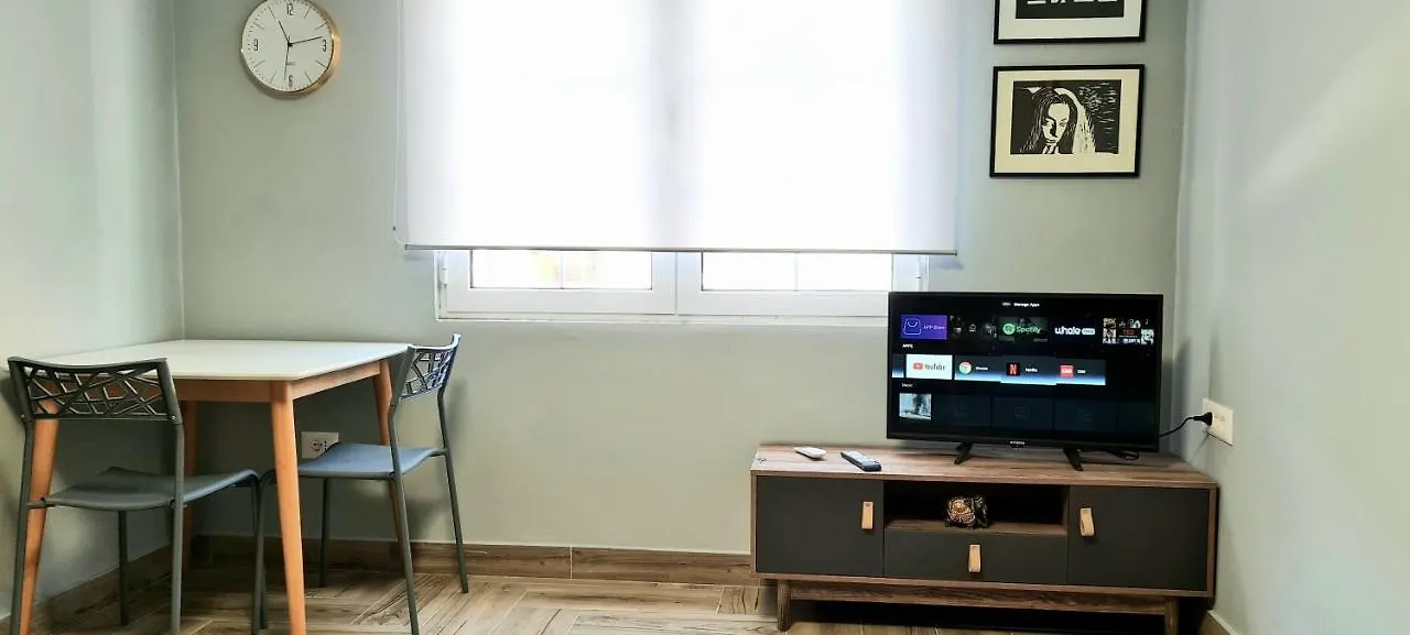 2V1 - 21 Dhjetori Apartment Tirana