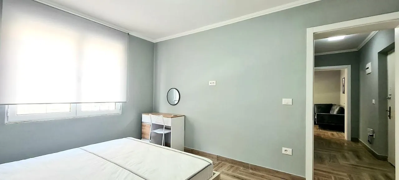 2V1 - 21 Dhjetori Apartment Tirana Albania